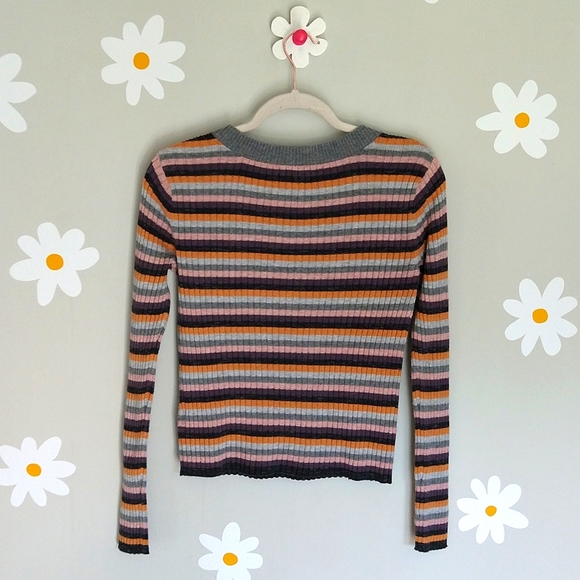 American Eagle Multicolored Striped Long-Sleeved Henley - Picture 4 of 10